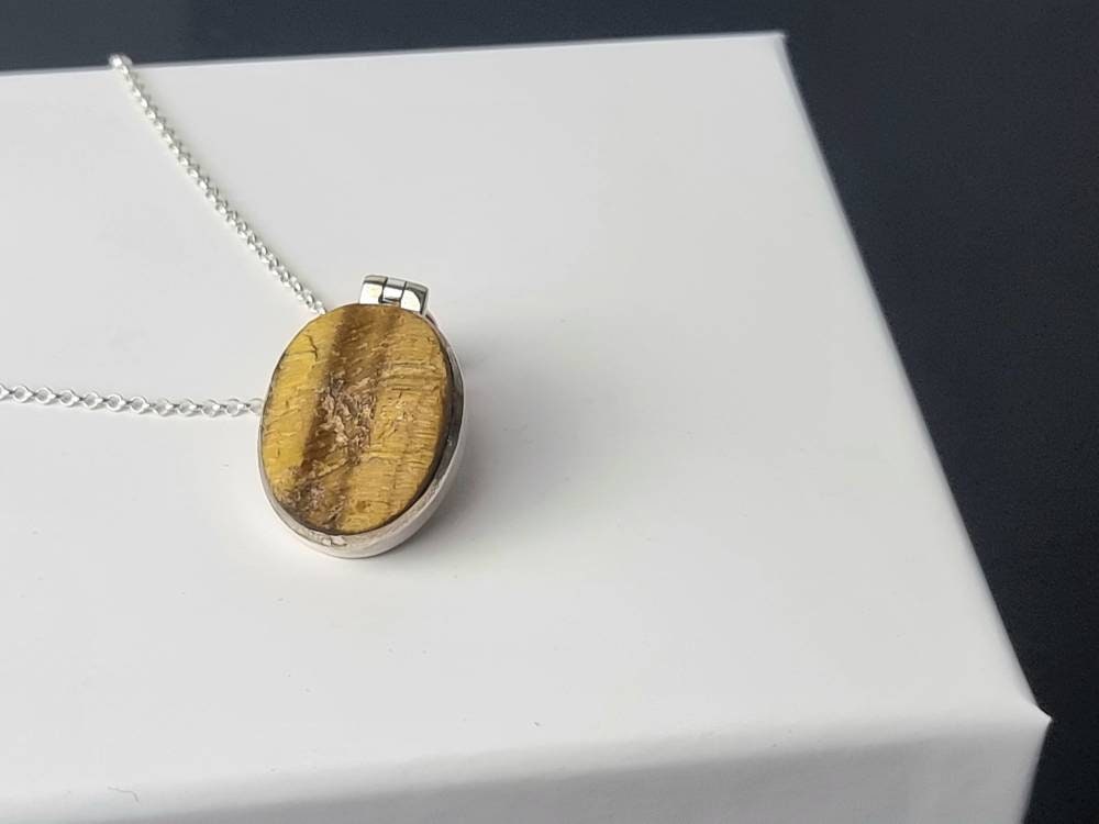 184) Tigers Eye Raw Crystal Necklace 925 Silver