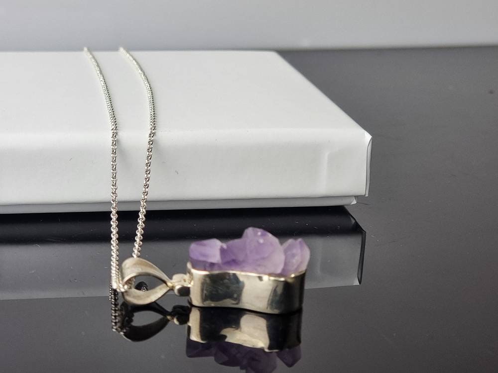 154) Amethyst Crystal Necklace 925 Silver