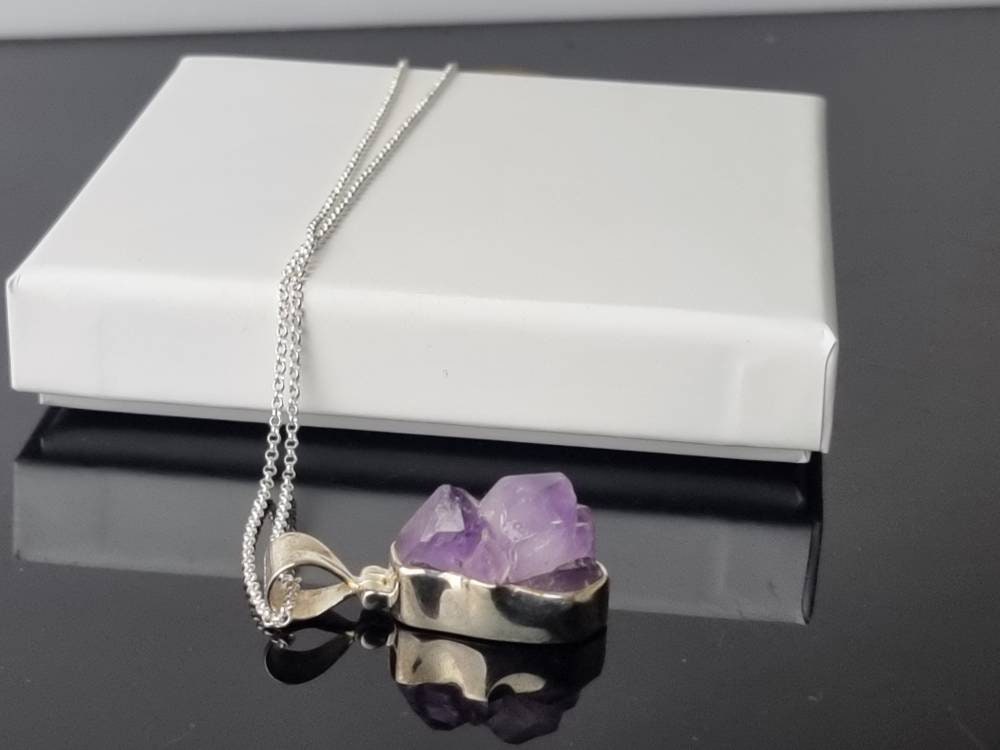 138) Amethyst Crystal Necklace 925 Silver