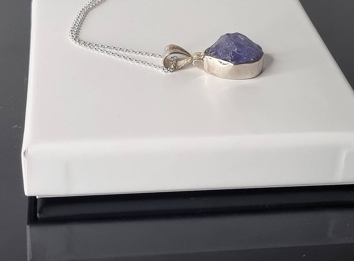 117) Tanzanite Crystal Necklace 925 Silver