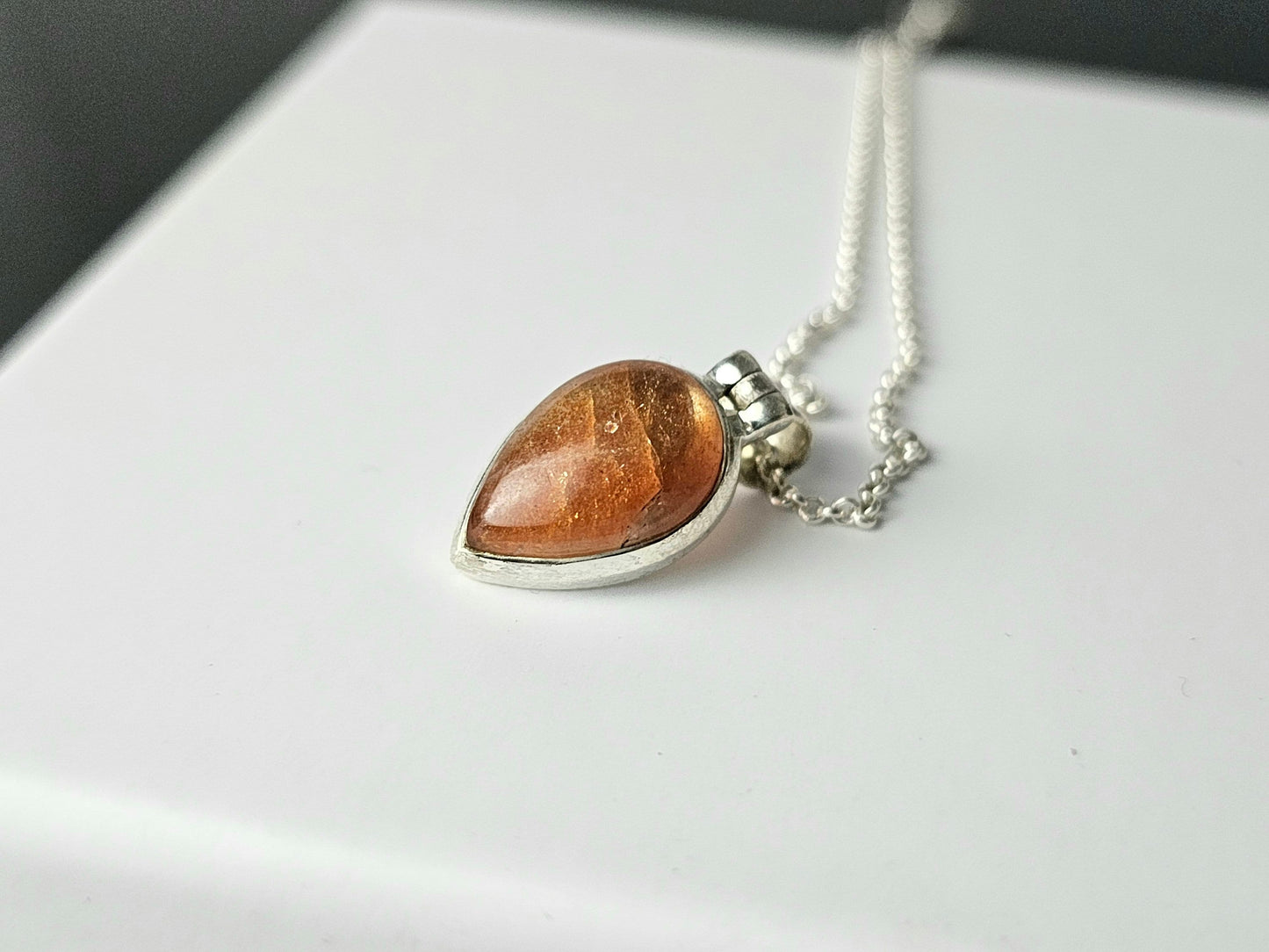 296) Sunstone Crystal Necklace 925 Silver