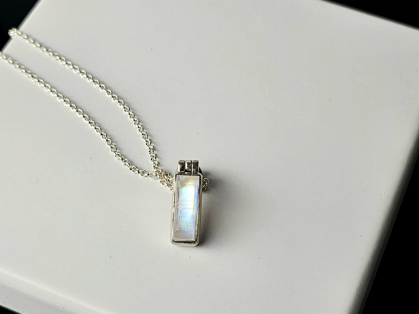 292) Moonstone Crystal Necklace 925 Silver