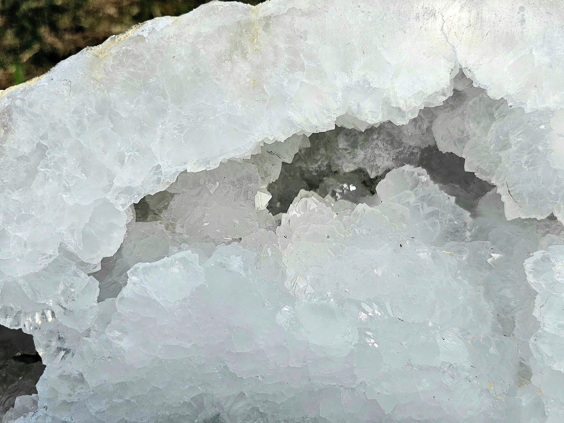 luxury interior design crystals