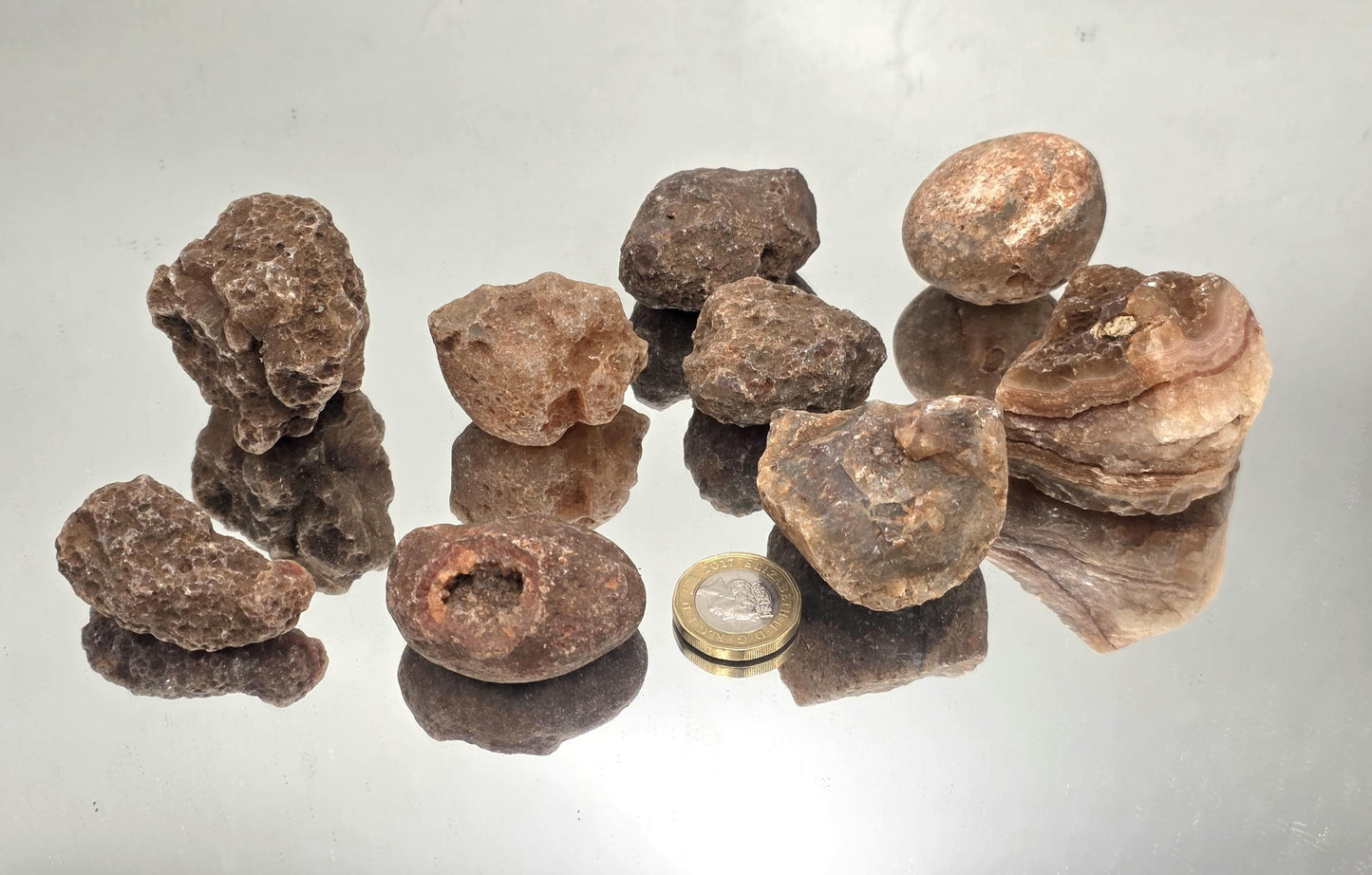 Ngabu Malawi Small / Large Agate Crystal Geodes Rough 500g Mixed Batch