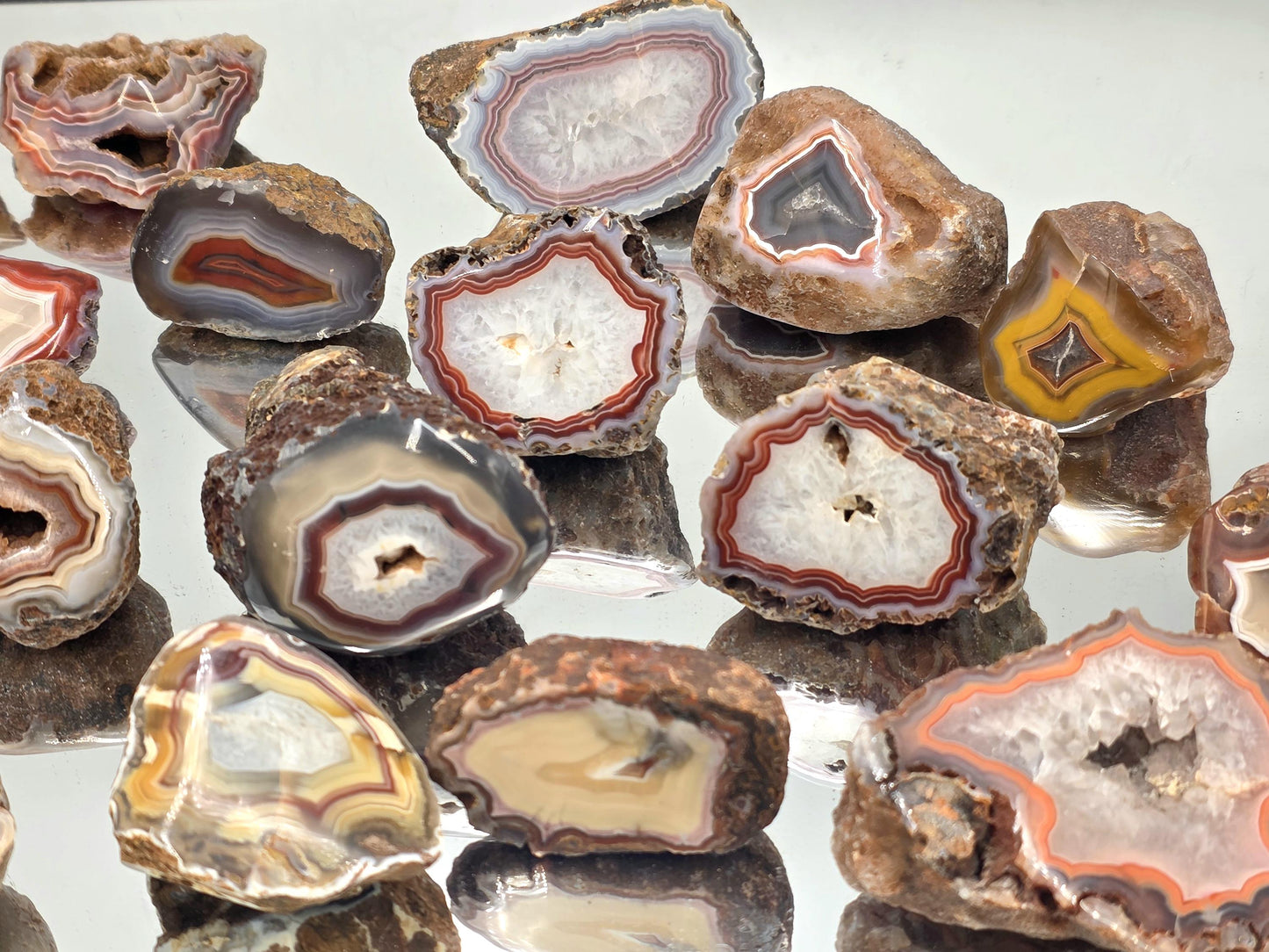 Ngabu Malawi Small / Large Agate Crystal Geodes Rough 500g Mixed Batch