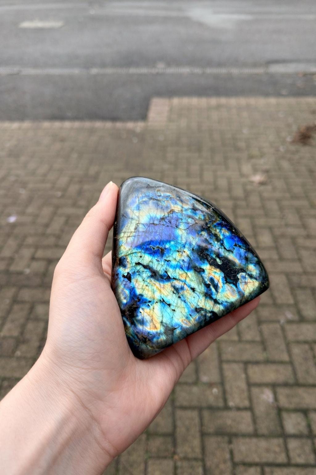 Labradorite Crystal Freeform With Strong Flash 0.66KG - Madagascar - #22