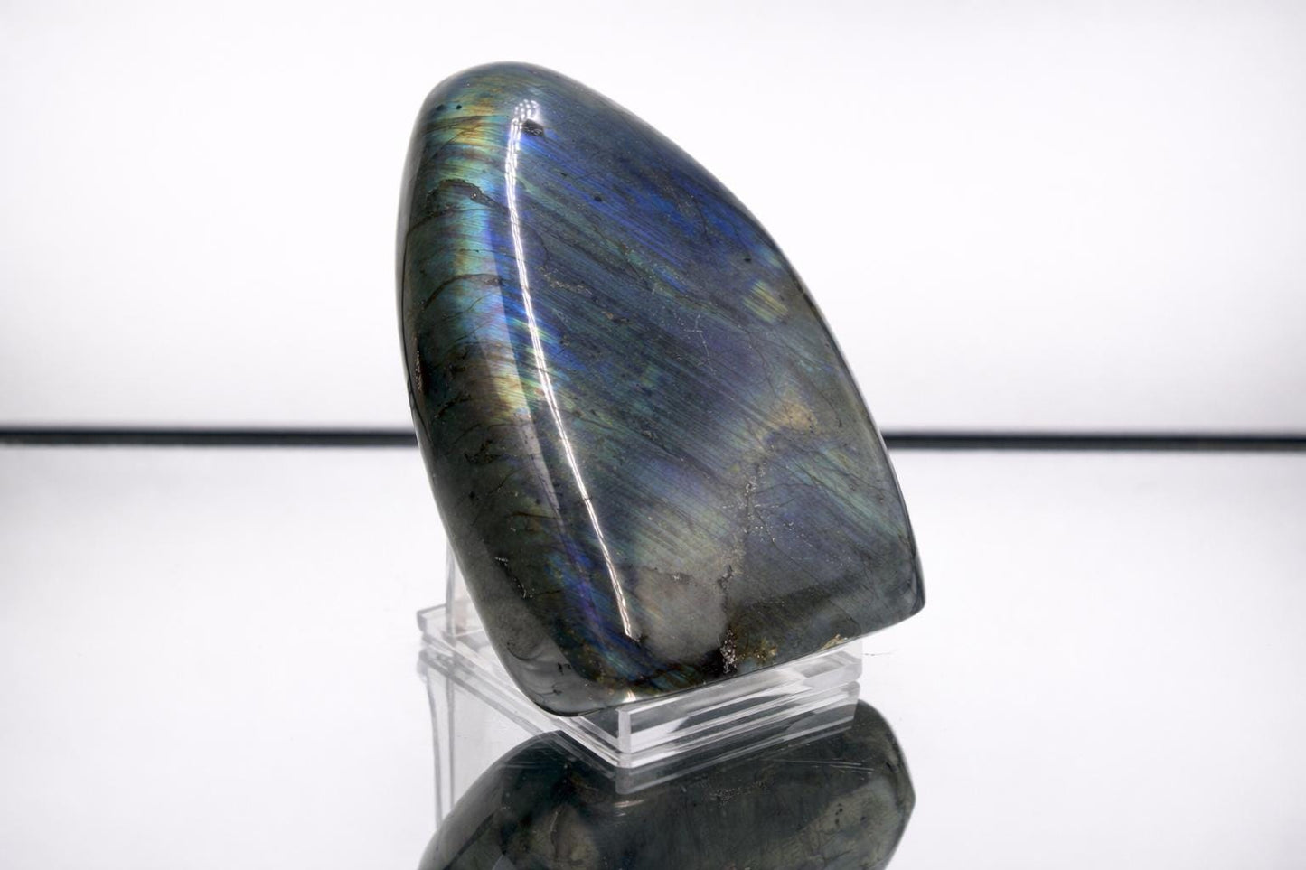 Labradorite Crystal Freeform With Strong Flash 0.56KG - Madagascar #3