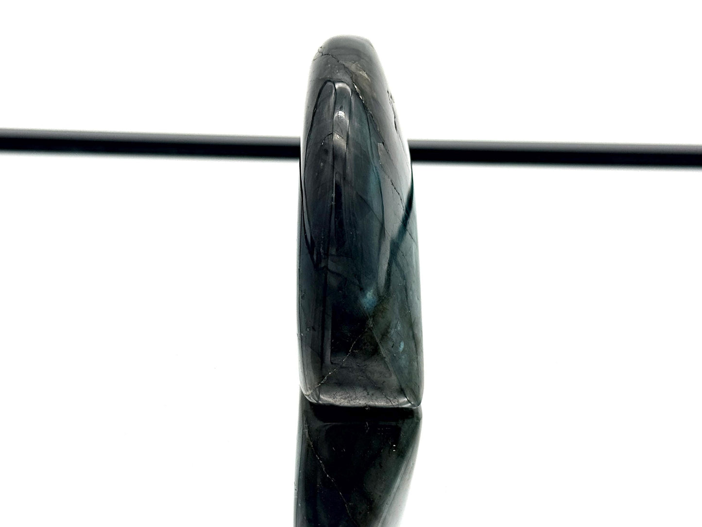 Labradorite Crystal Freeform With Strong Flash 0.48KG - Madagascar - #31