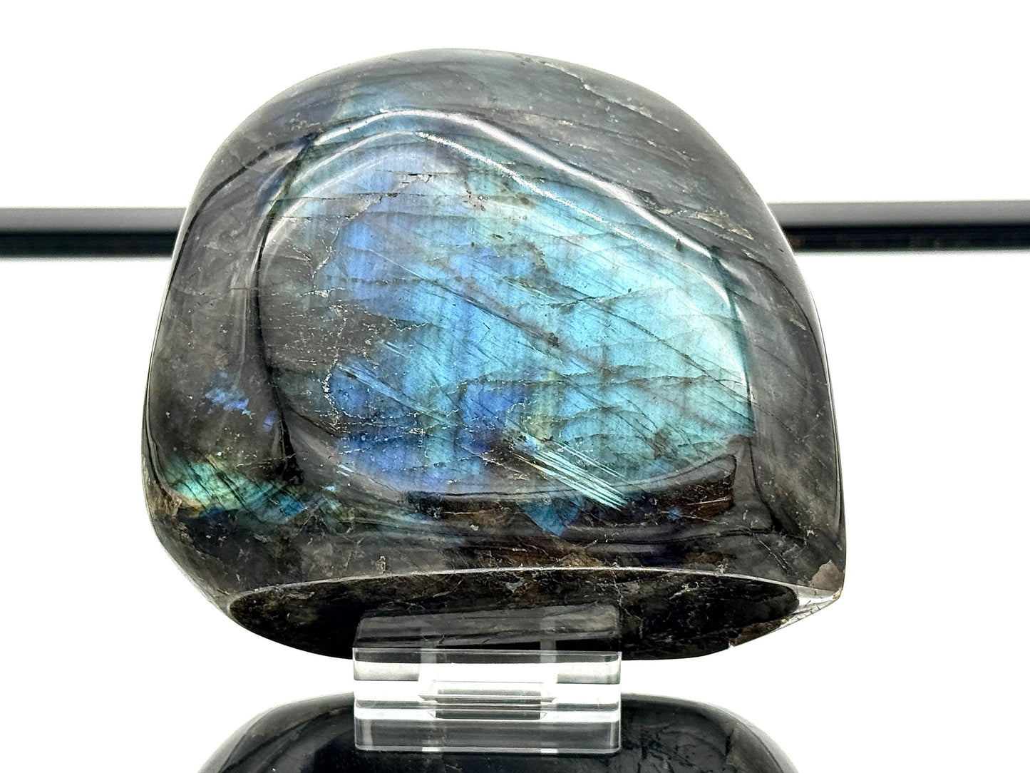 Labradorite Crystal Freeform With Strong Flash 0.88KG - Madagascar - #26
