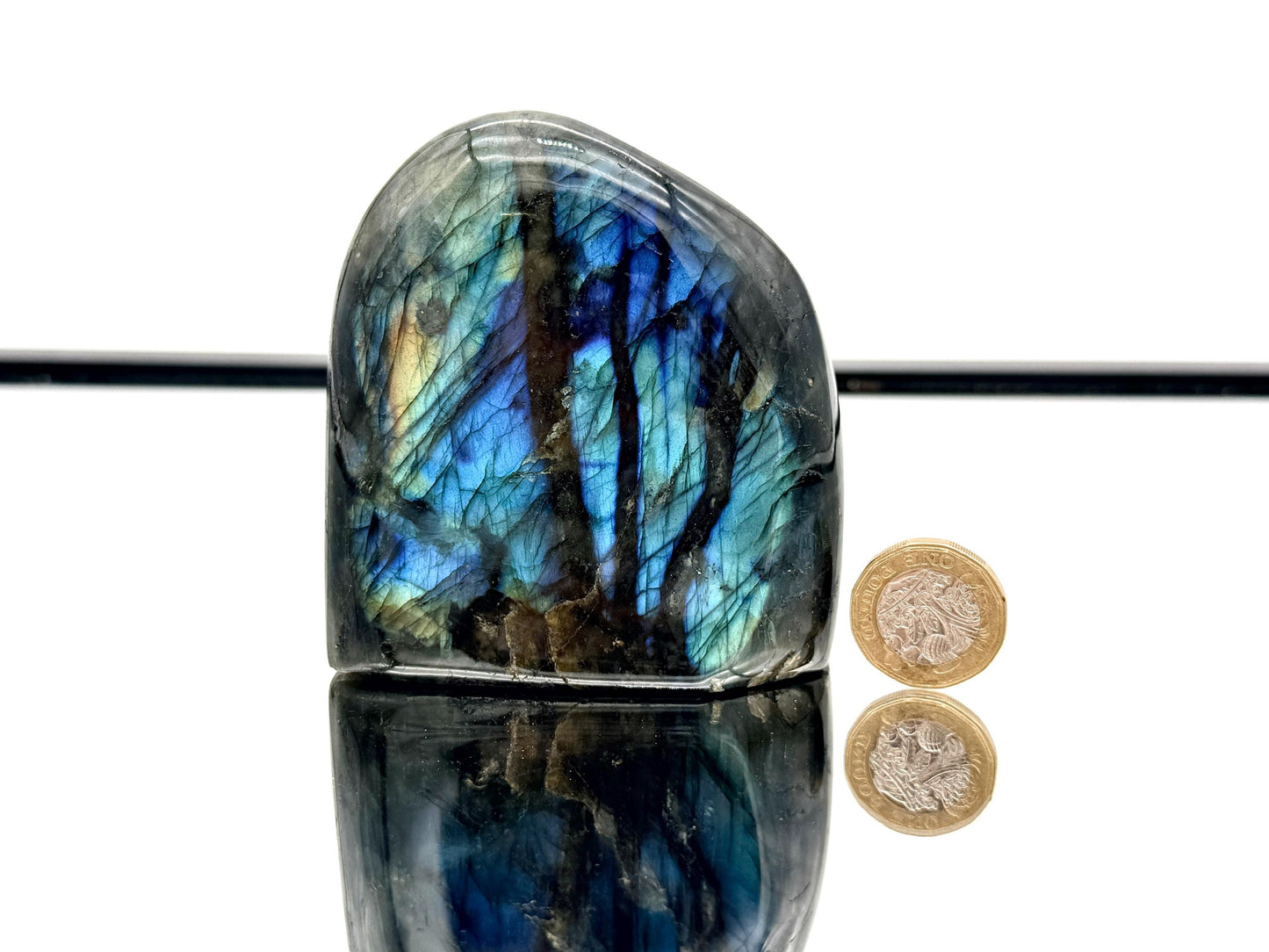 Labradorite Crystal Freeform With Strong Flash 0.51KG - Madagascar - #24