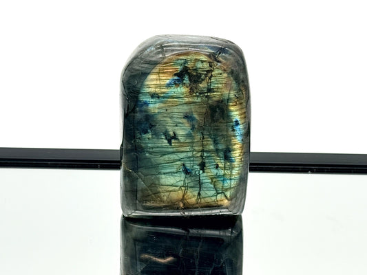 Large labradorite crystal freeform