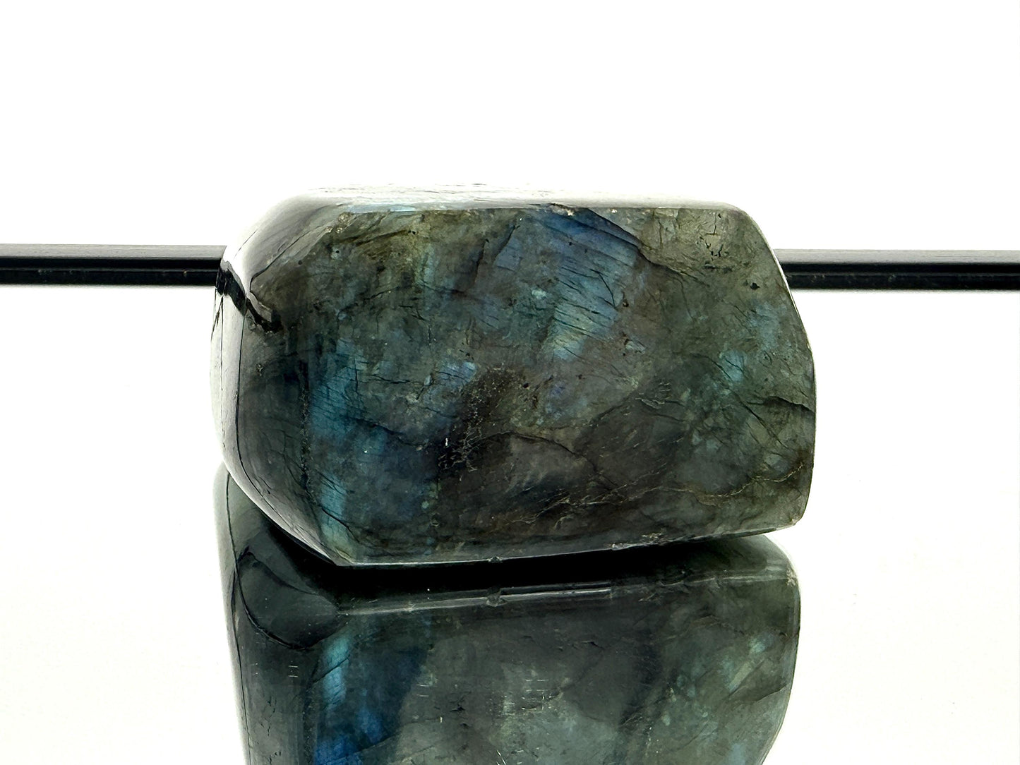 Labradorite Crystal Freeform With Strong Flash 0.63KG - Madagascar - #48