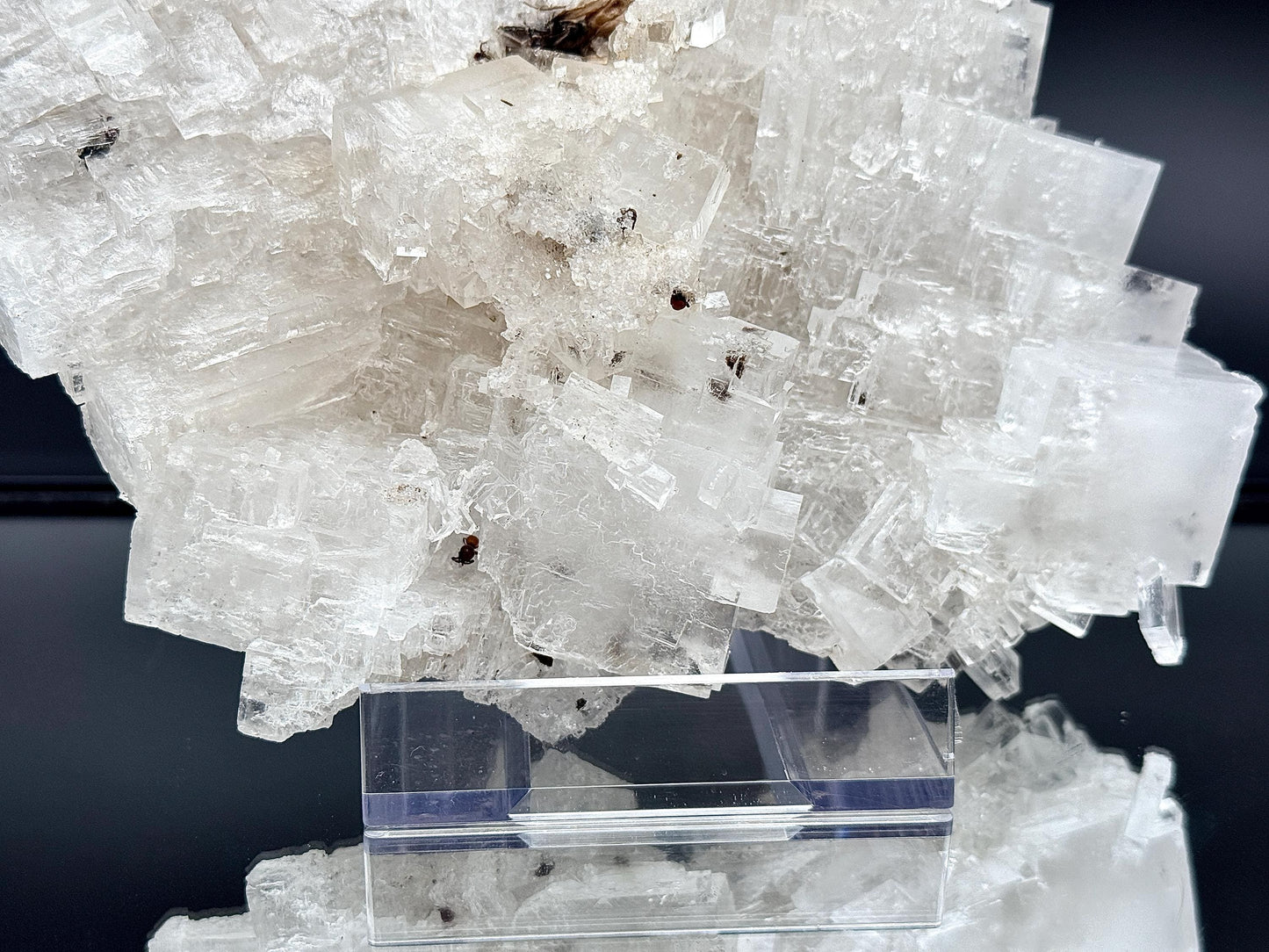 Halite Cluster With Moth Inclusions - 0.78kg - Morocco