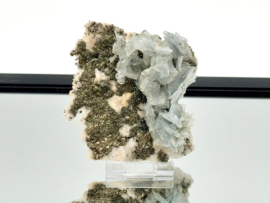 15) Blue Baryte Crystal With Baryte, Pyrite, Quartz - Morocco