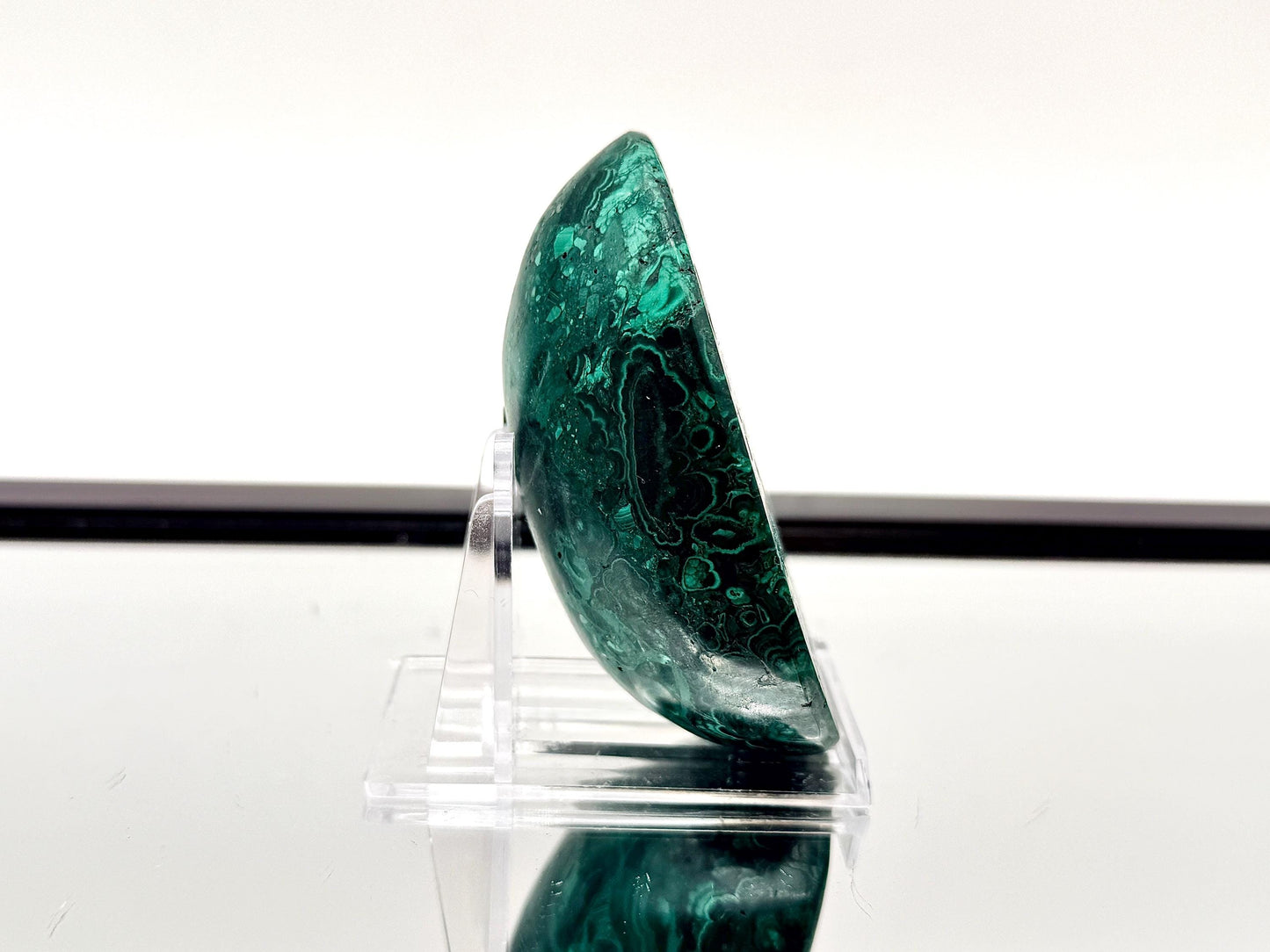 Large Malachite Crystal Half Egg - 400g (DP)