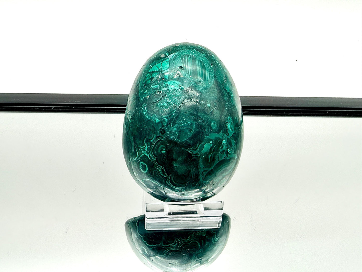 Large Malachite Crystal Half Egg - 400g (DP)