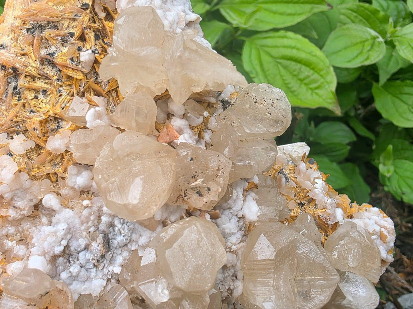 Large Cerussite on Barite Matrix 1.6kg | Moroccan Mineral Specimen | Fluorescent Crystal Cluster | Collectors Piece