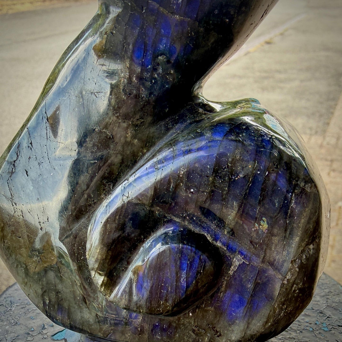 Labradorite Flower Sculpture | Hand Carved Floral Carving | Botanical Home Decor | 2kg