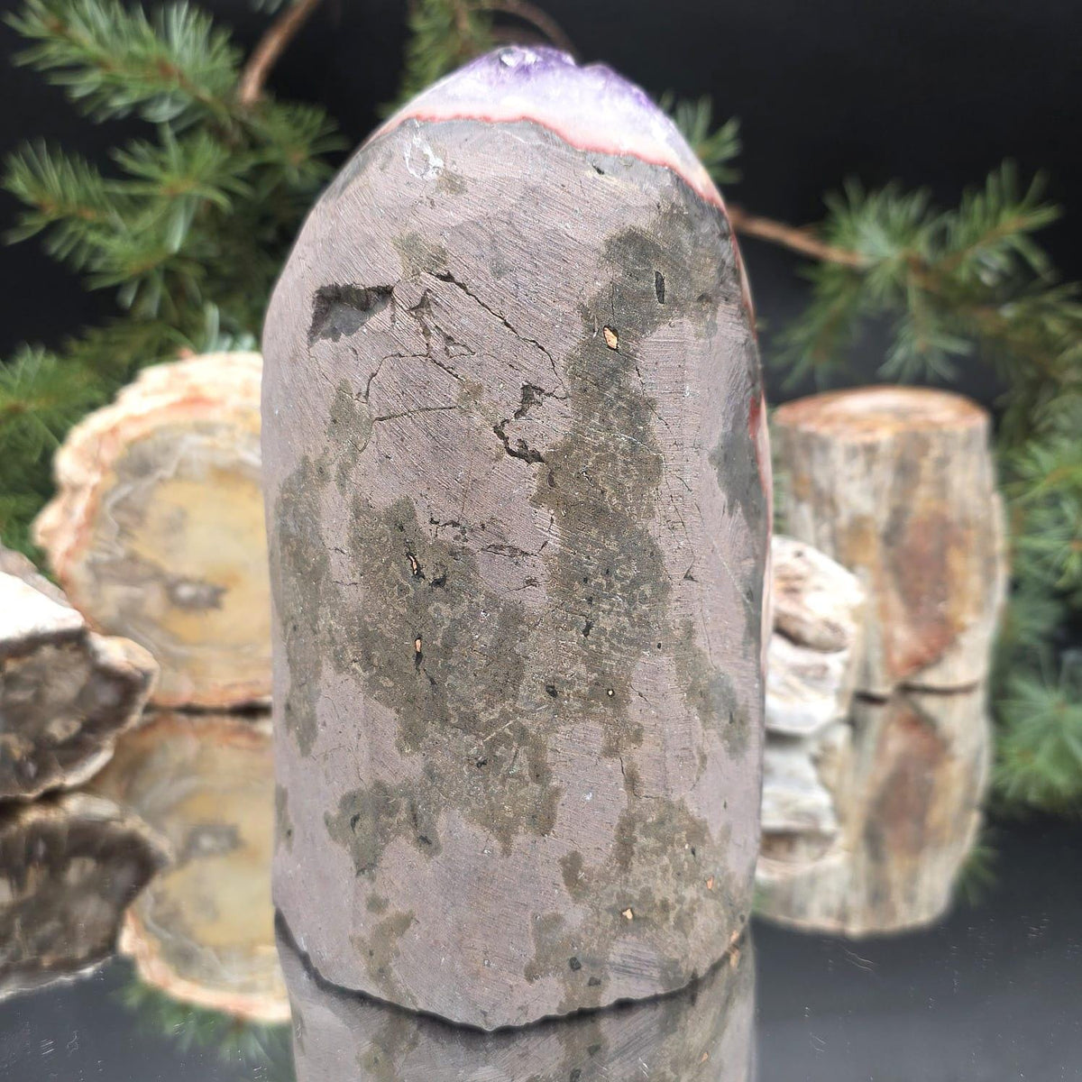 High-grade uruguayan amethyst crystal geode cut base | amu-107