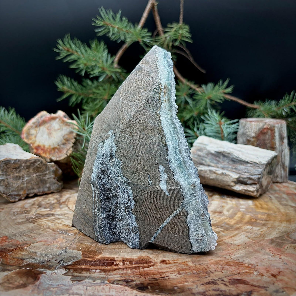 Black Amethyst Crystal Geode Cutbase | Freestanding Crystal Display | ACB18