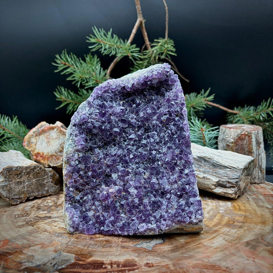 Large Amethyst Crystal Geode Cutbase | Freestanding Crystal Display | ACB36