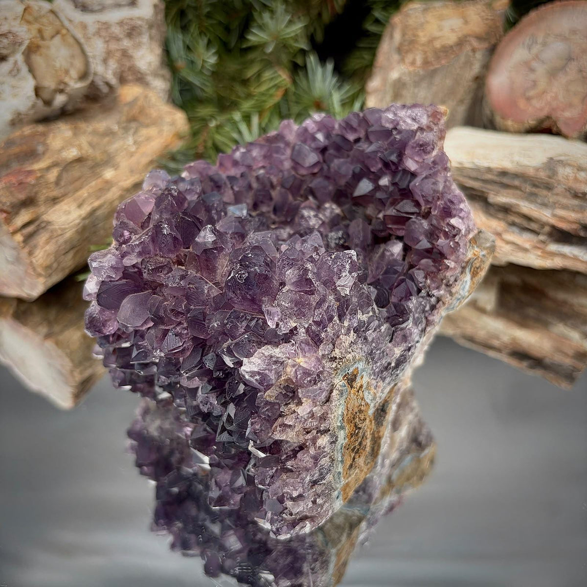 Amethyst Crystal Geode Cutbase | Freestanding Crystal Display | ACB-60