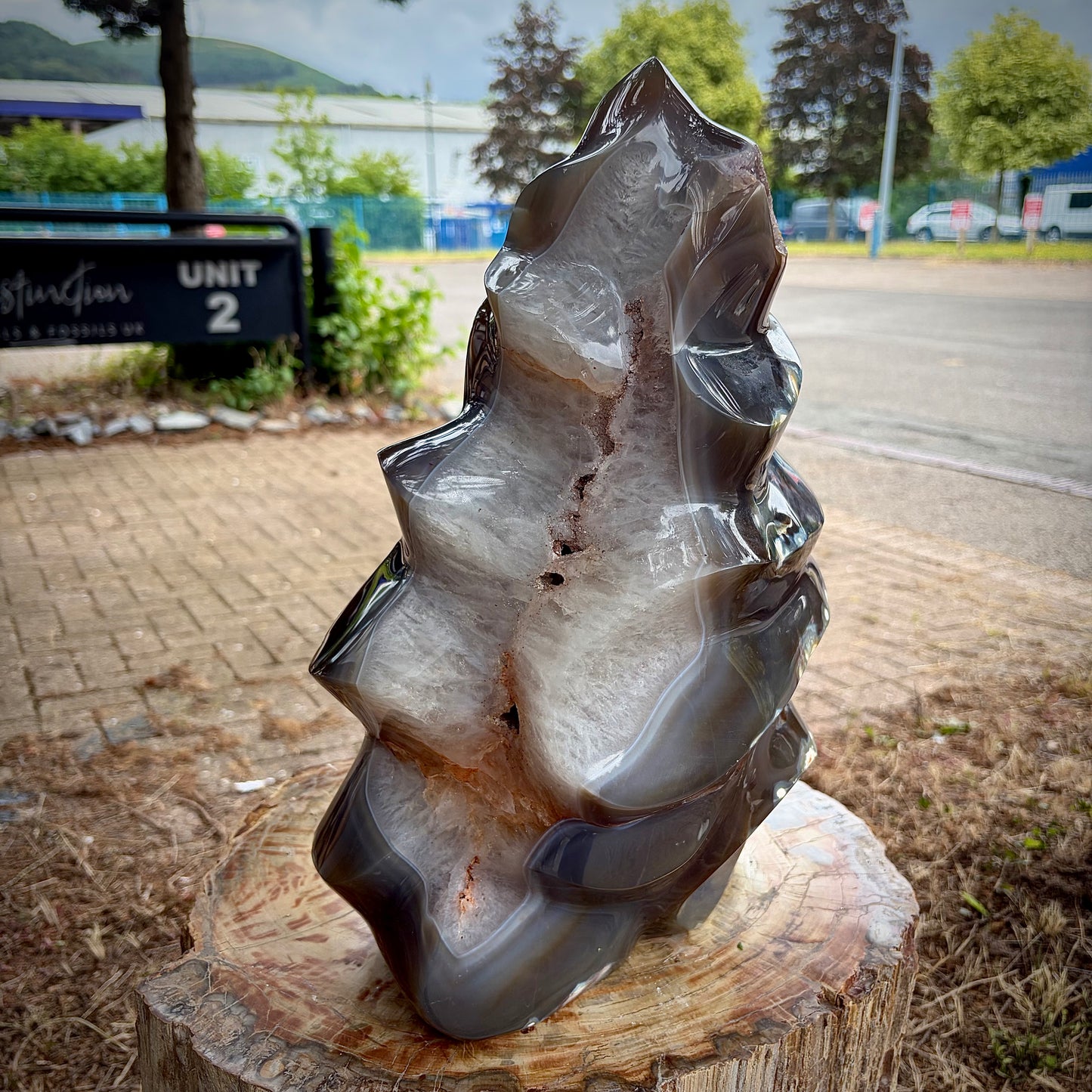 XL Hand-Carved Agate and Amethyst Flame Sculpture | 19.49KG