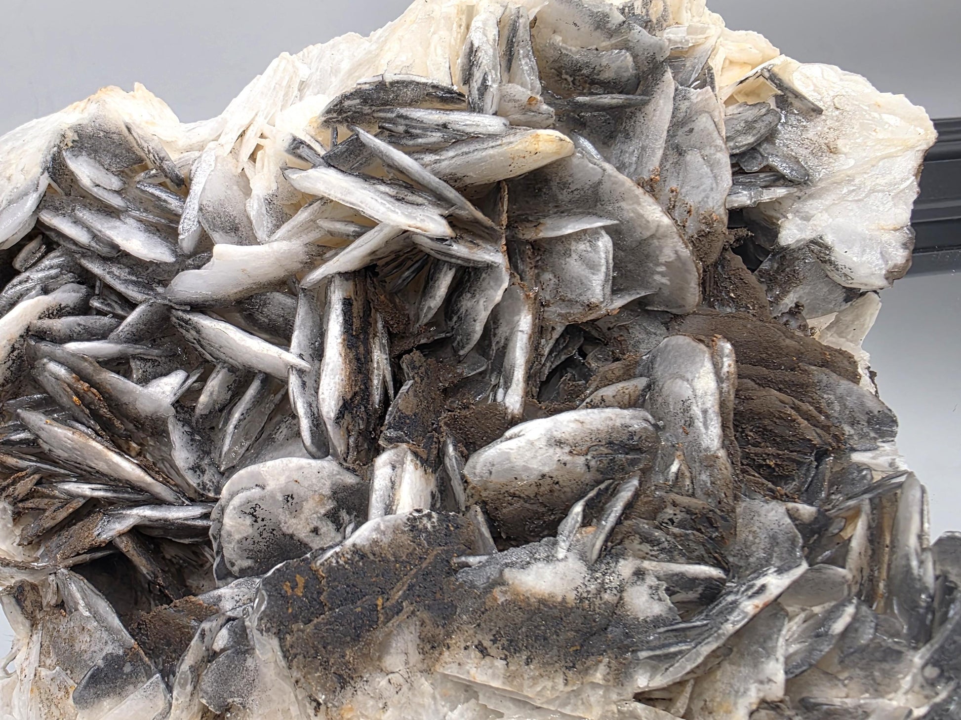 Black Baryte mineral specimen for collectors