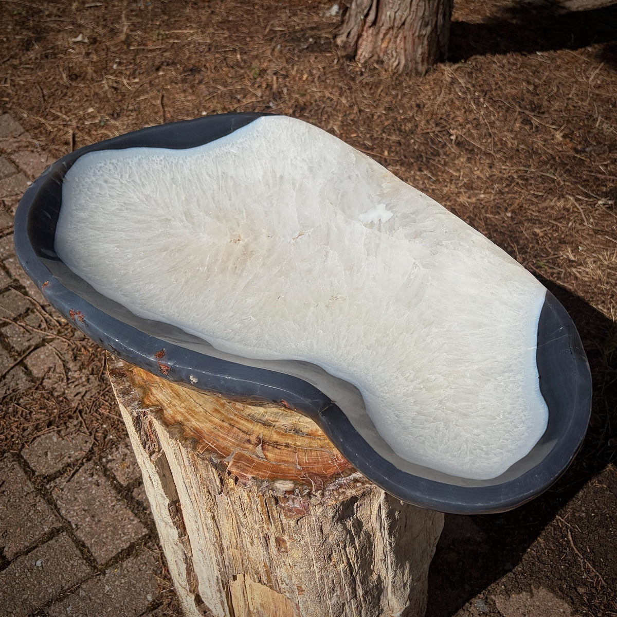26.7kg Blue Agate and Quartz statement bowl