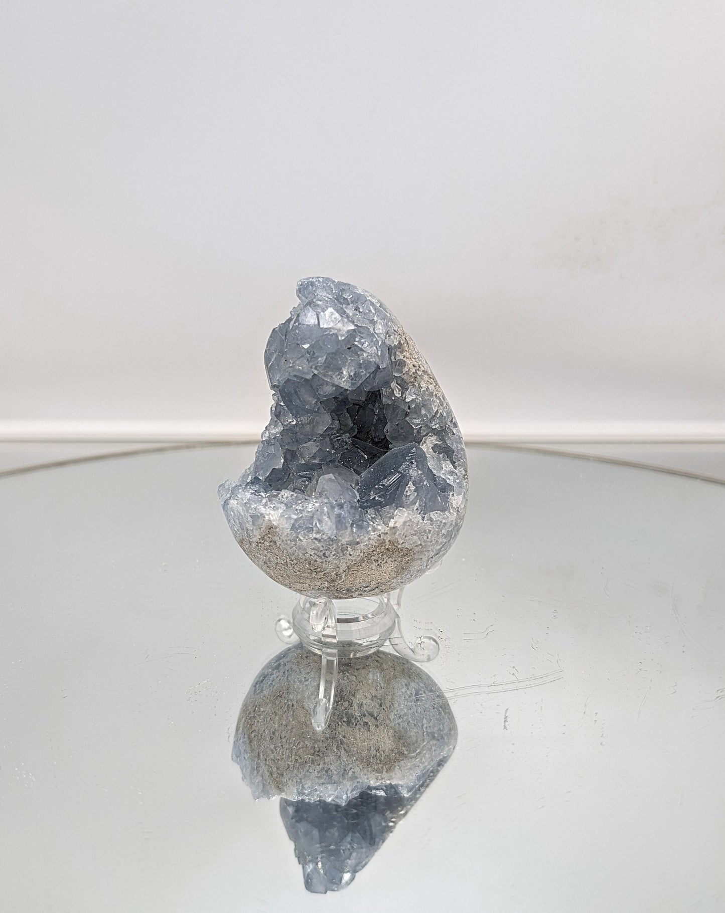 Crystal egg for Easter gifting, celestite from Madagascar