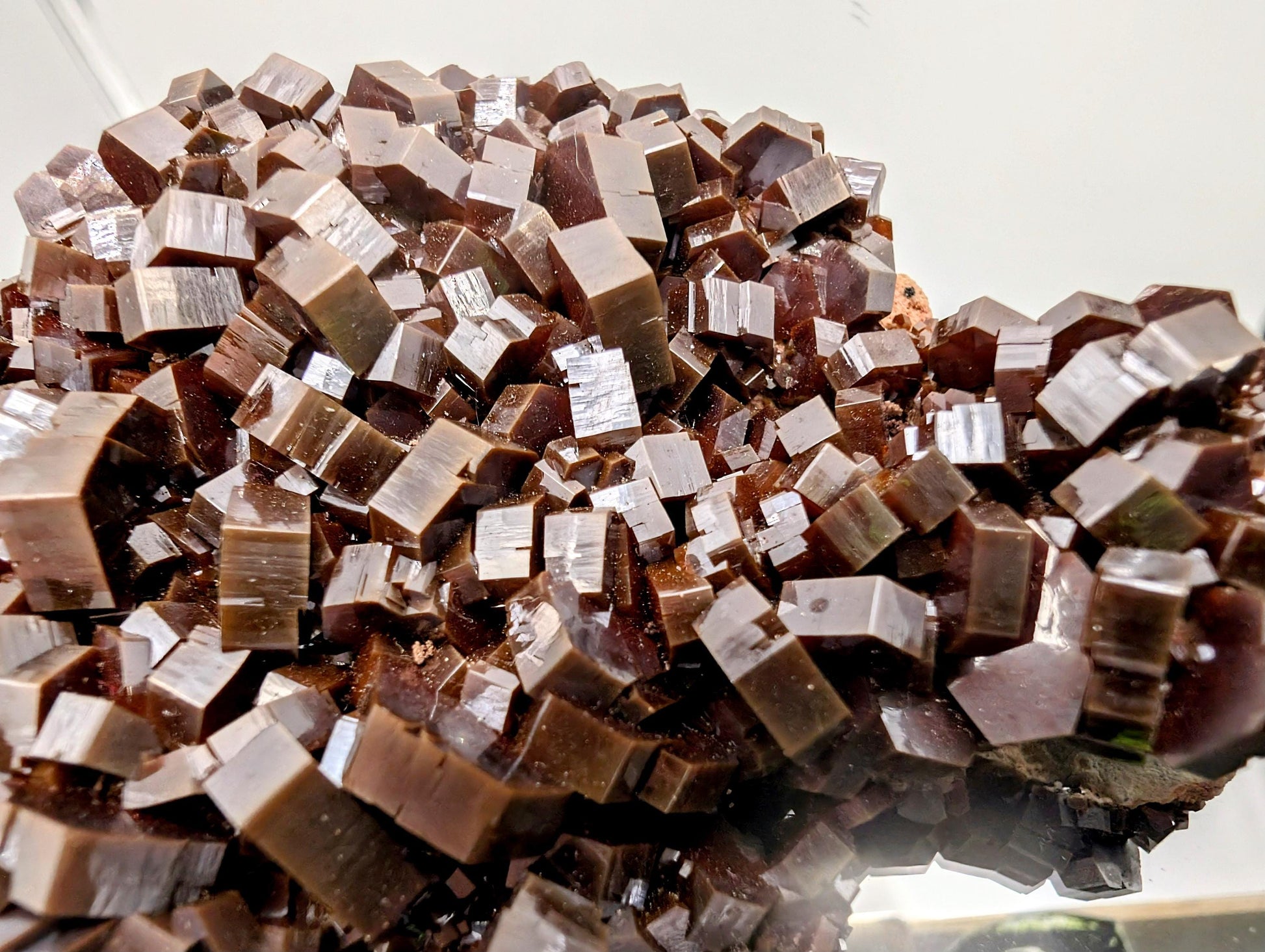 Deep red hexagonal Vanadinite crystal.
