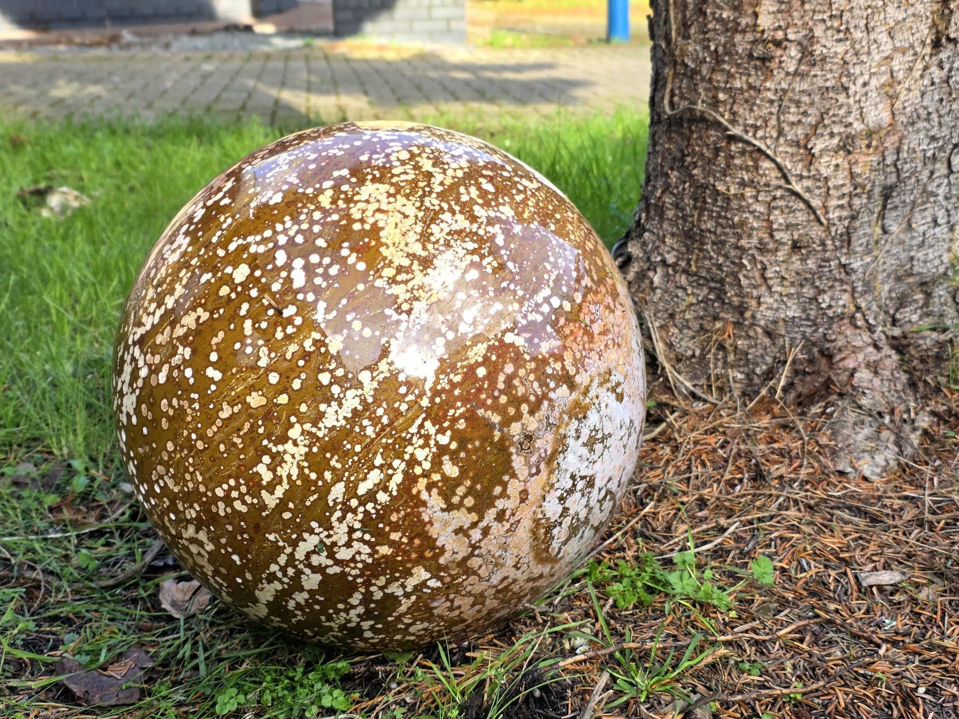 giant crystal sphere ocean jasper