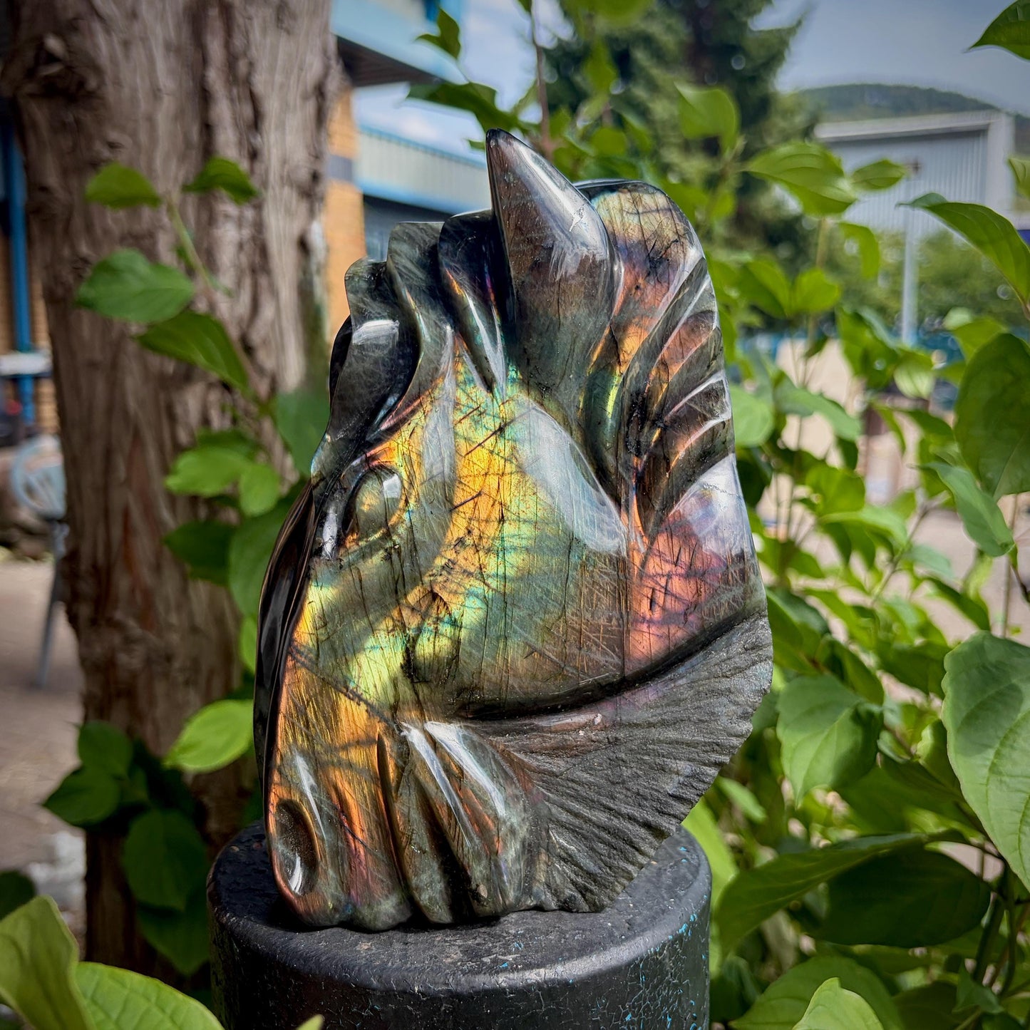 Horse head sculpture for an equestrian inspired interior