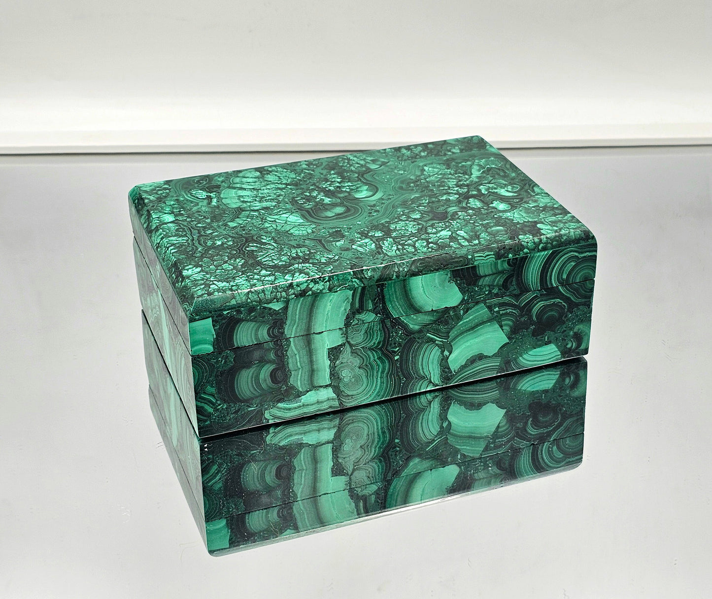 interior design storage boxes green