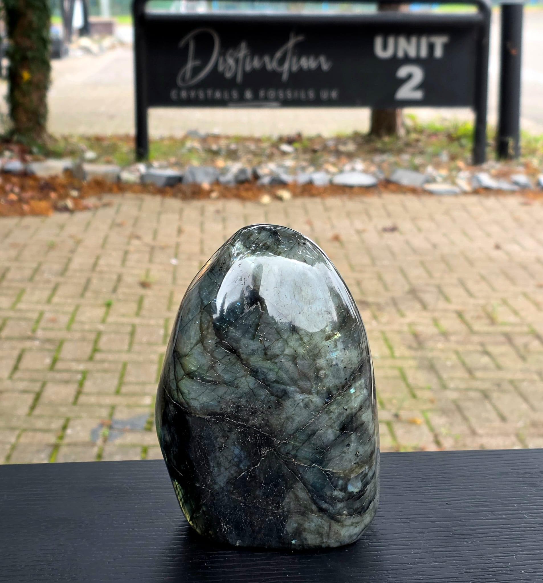 Collector-grade labradorite stone.