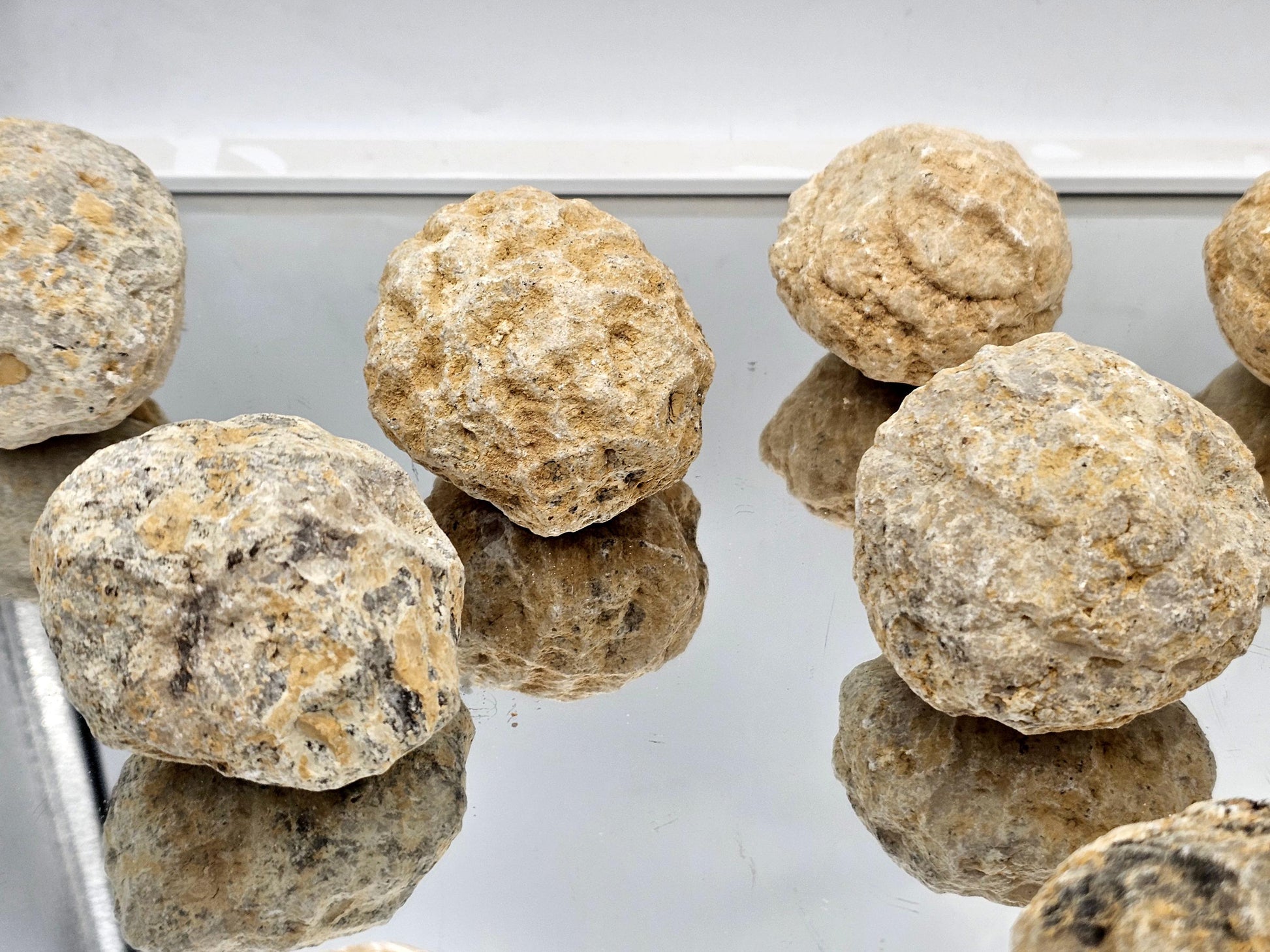 Large quartz geodes ready to break open