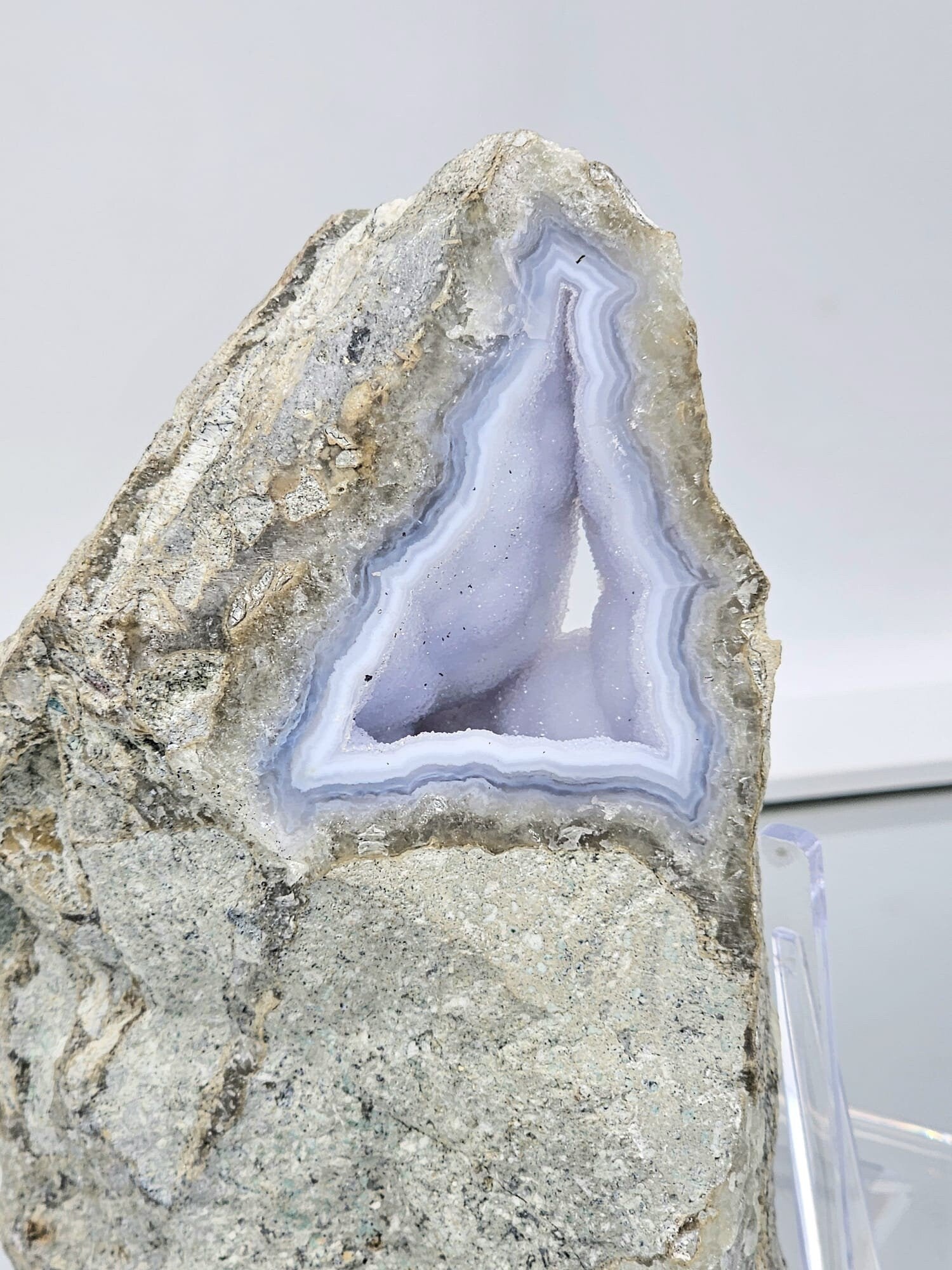 large druzy blue lace agate crystal