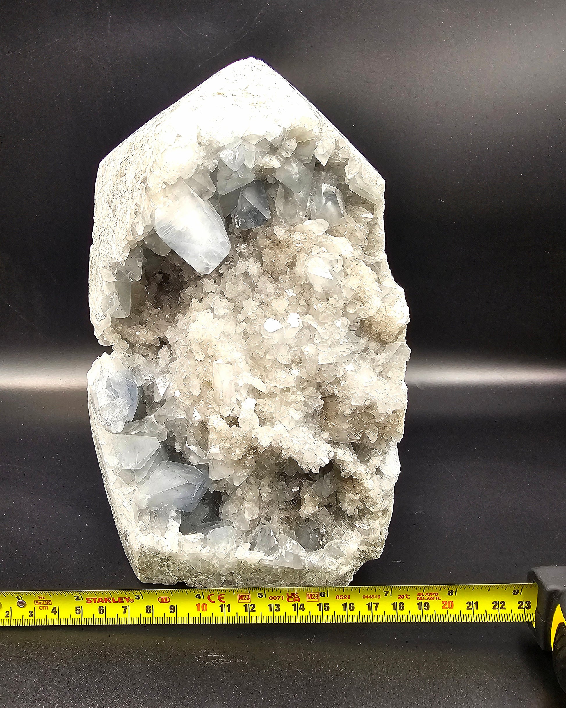 druzy celestite crystal tower
