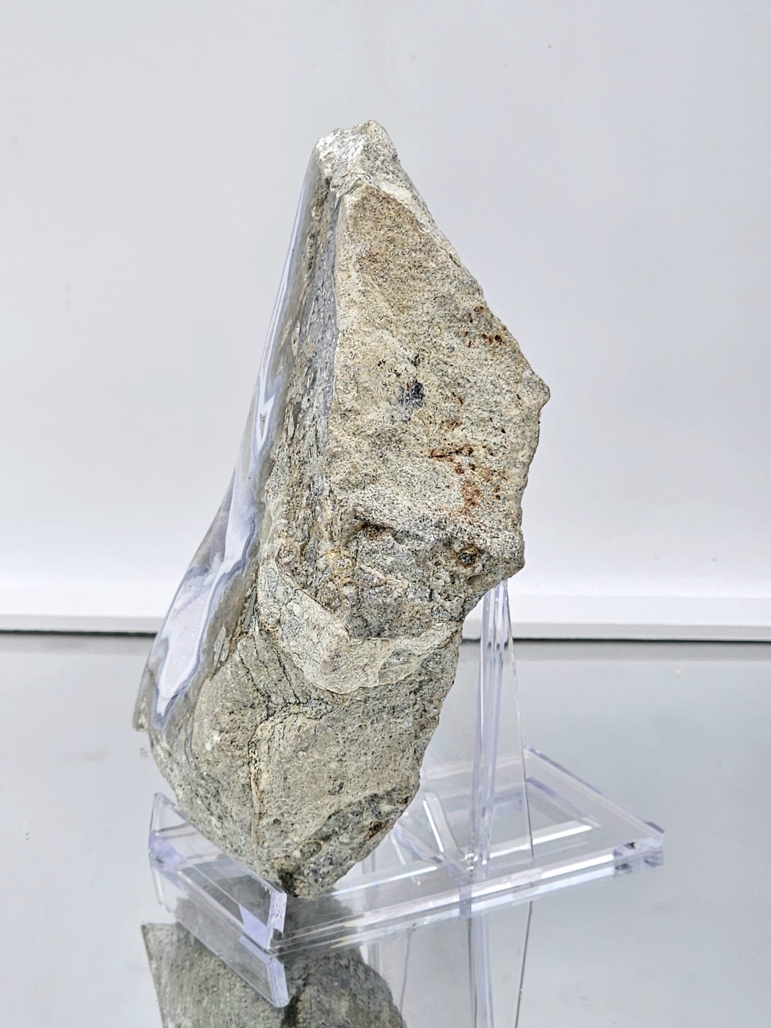large interior design crystals - blue lace agate