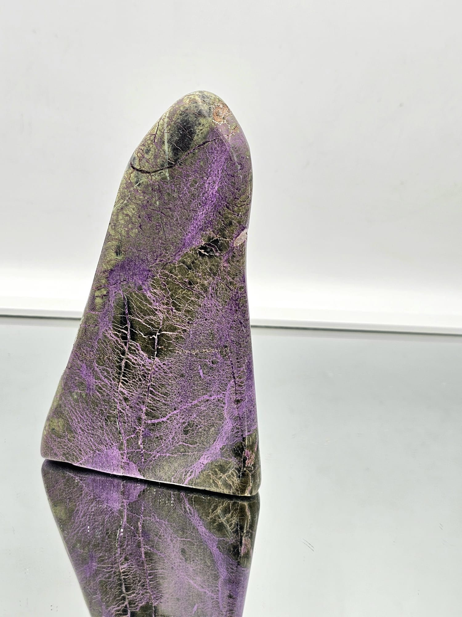 large stichtite crystal