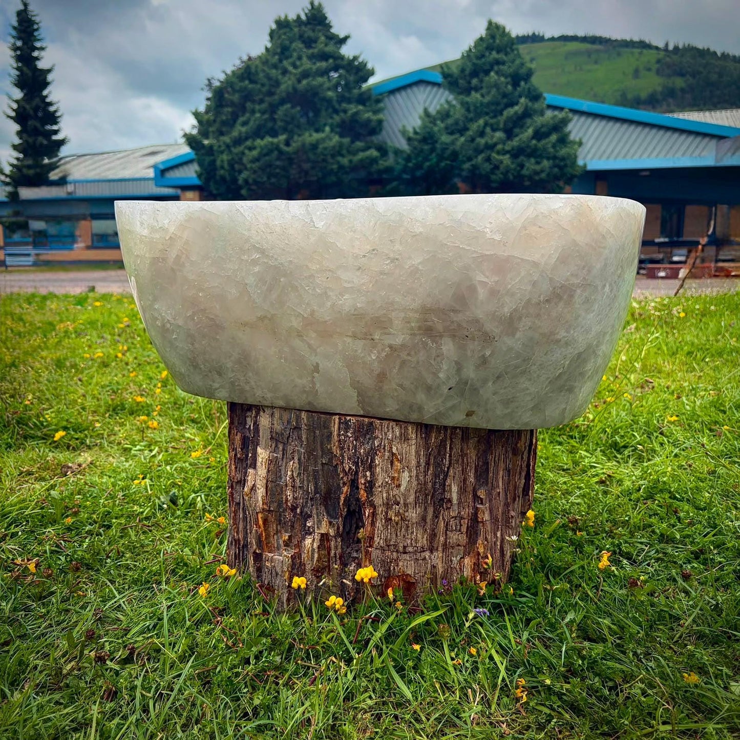 Madagascan Quartz bowl styled as a substantial luxury centrepiece.