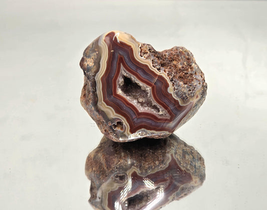Malawi Agate polished geode collector’s crystal UK.