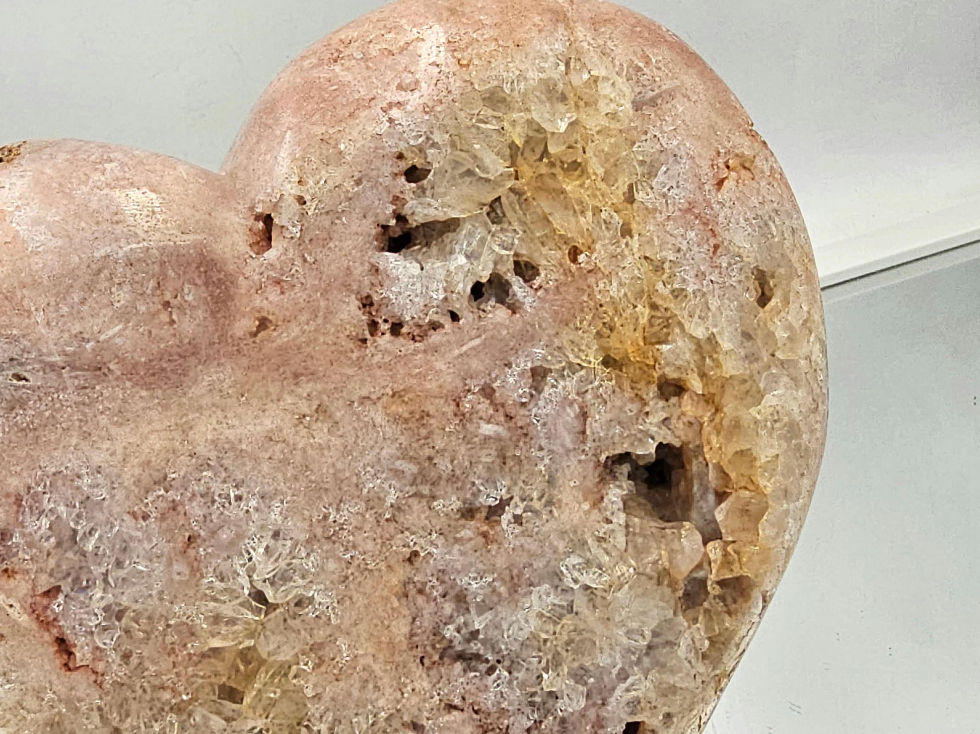 pink crystals for interior design