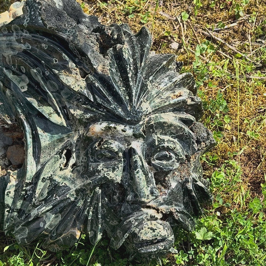 video of large crystal green man