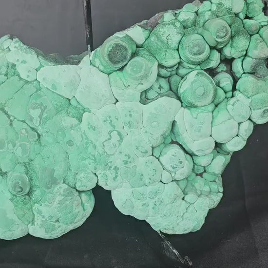 video of Very Large Malachite Bohydrional Crystal