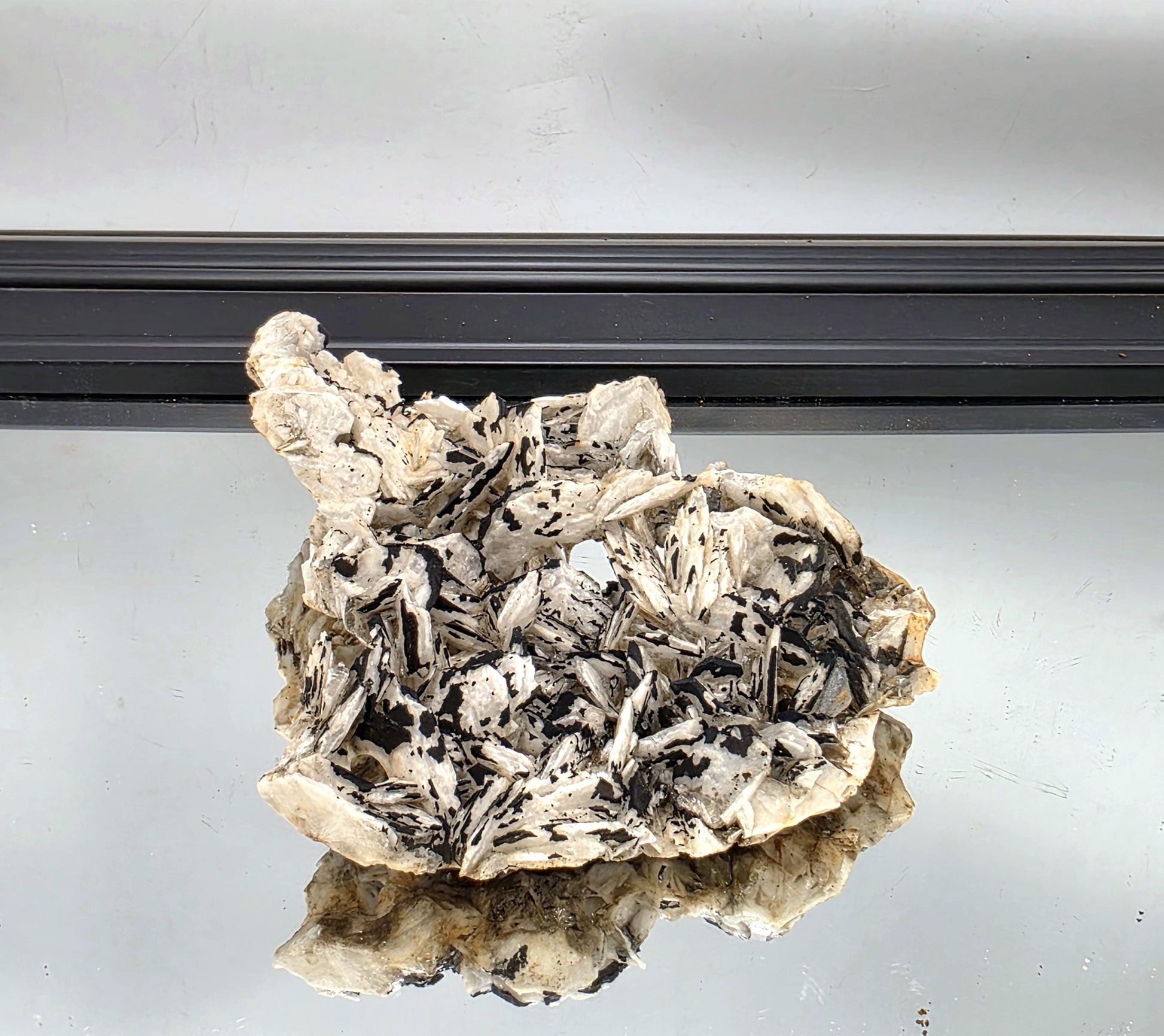 Decorative Black Rose Baryte styled in interior