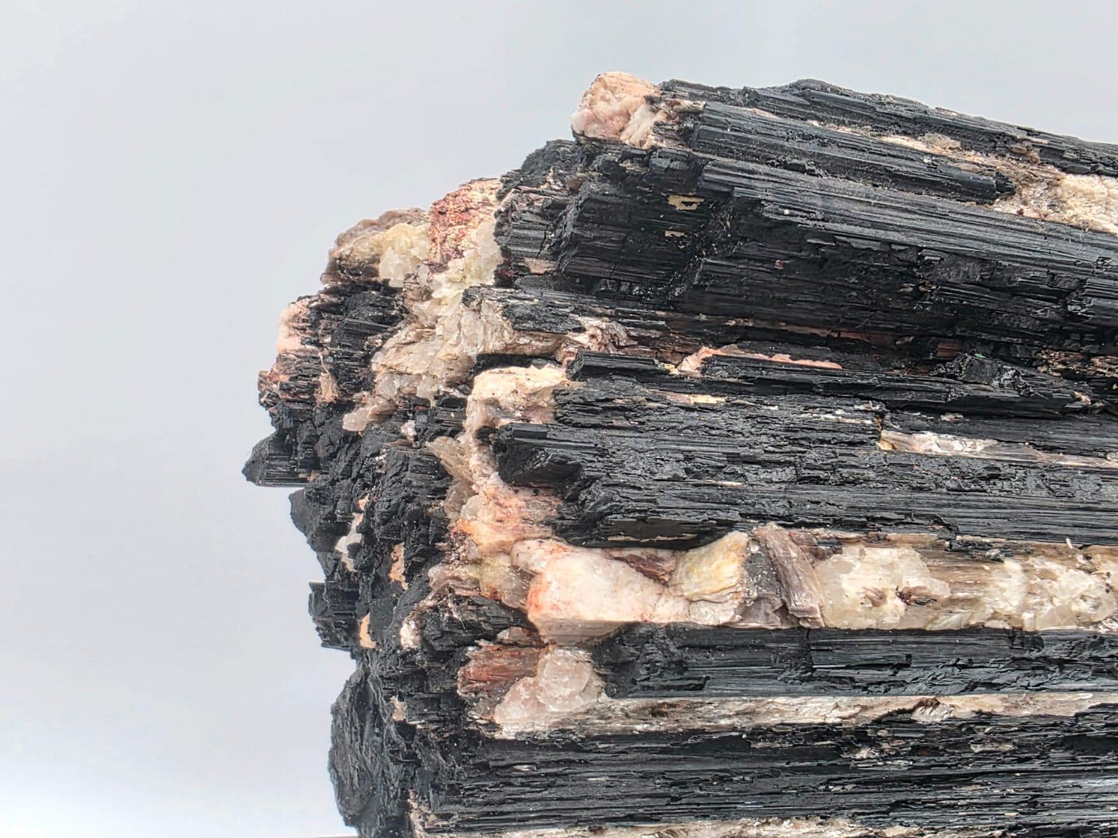 9kg black tourmaline size reference