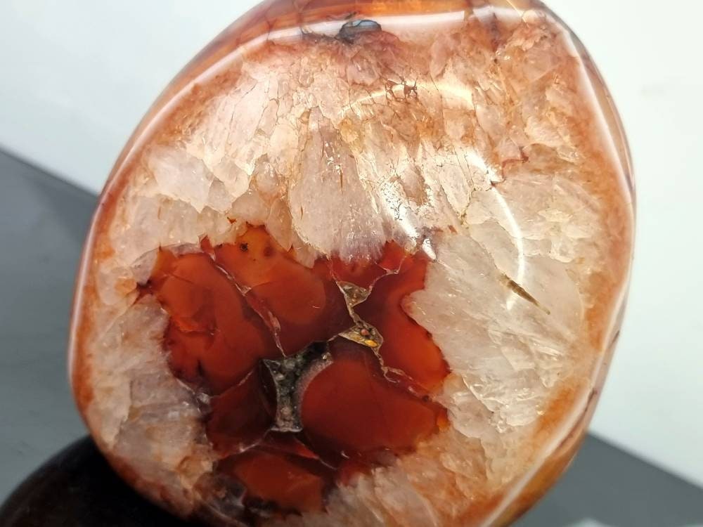 25) Extra large Carnelian Crystal Freeform