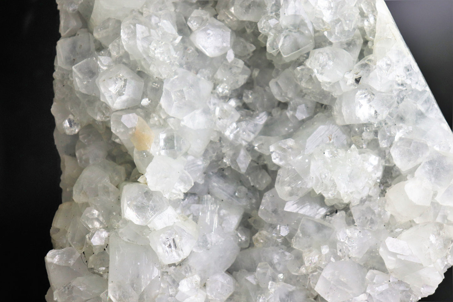 45) Large Apophyllite  Zeolite Crystal  - India  5.67 KG