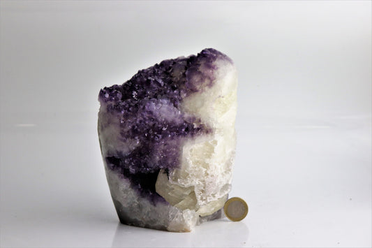 AMU79) Uruguayan Amethyst & Calcite  Free Standing Quartz Geode Crystal Gift  3.52 KG